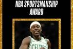 生涯第二次👏绿军后卫朱-霍勒迪获得本赛季NBA体育道德风尚奖